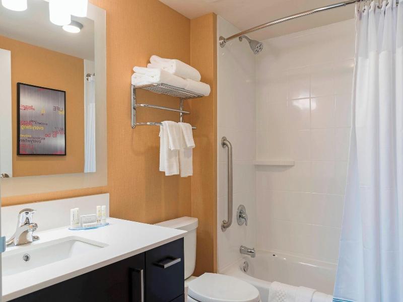 TownePlace Suites Mansfield Ontario image