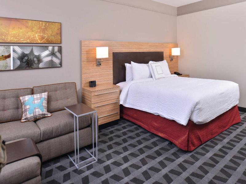TownePlace Suites Gillette image