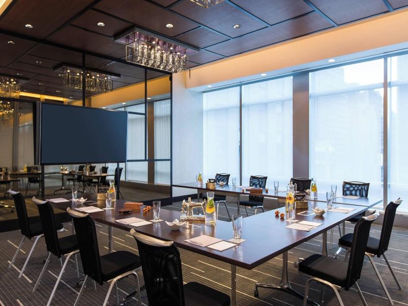 Renaissance New York Midtown Hotel image