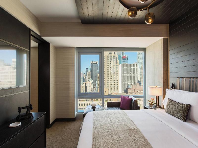 Renaissance New York Midtown Hotel image