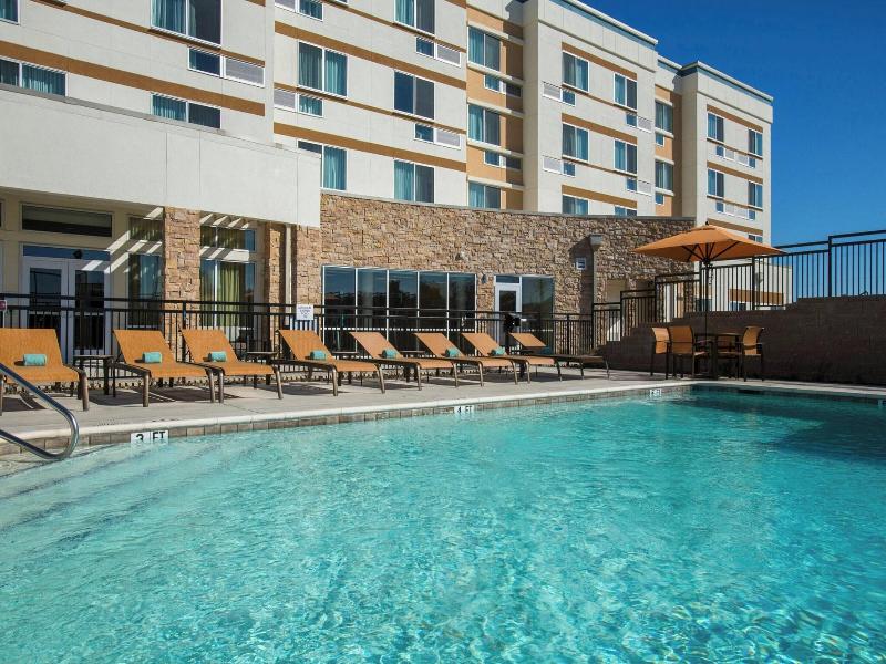 Courtyard Dallas Midlothian Conference Center image