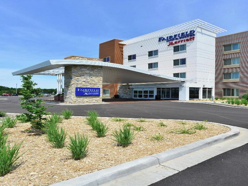 Fairfield Inn & Suites Eau Claire Chippewa Falls image