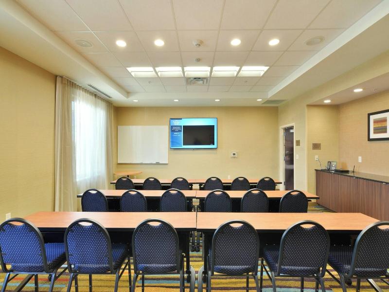 Fairfield Inn & Suites Eau Claire Chippewa Falls image
