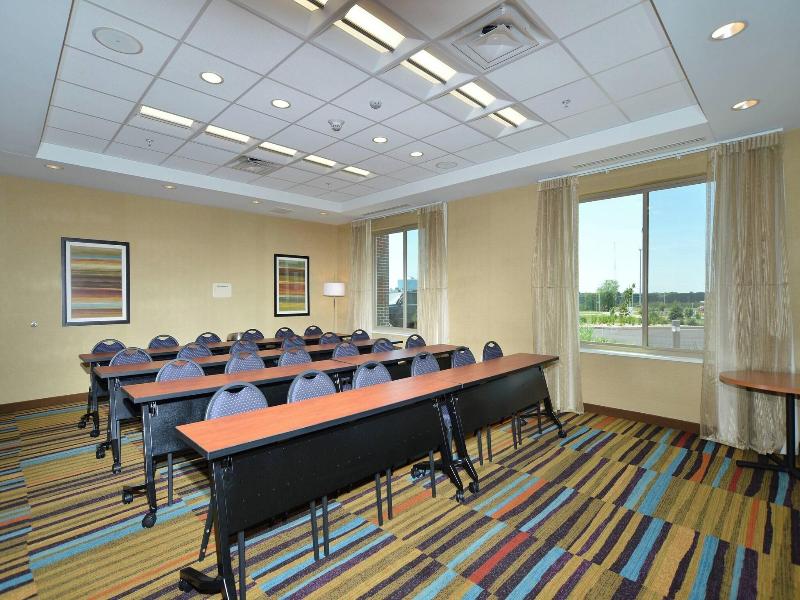 Fairfield Inn & Suites Eau Claire Chippewa Falls image