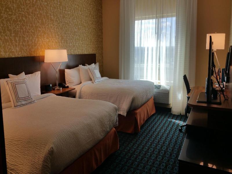 Fairfield Inn & Suites Eau Claire Chippewa Falls image