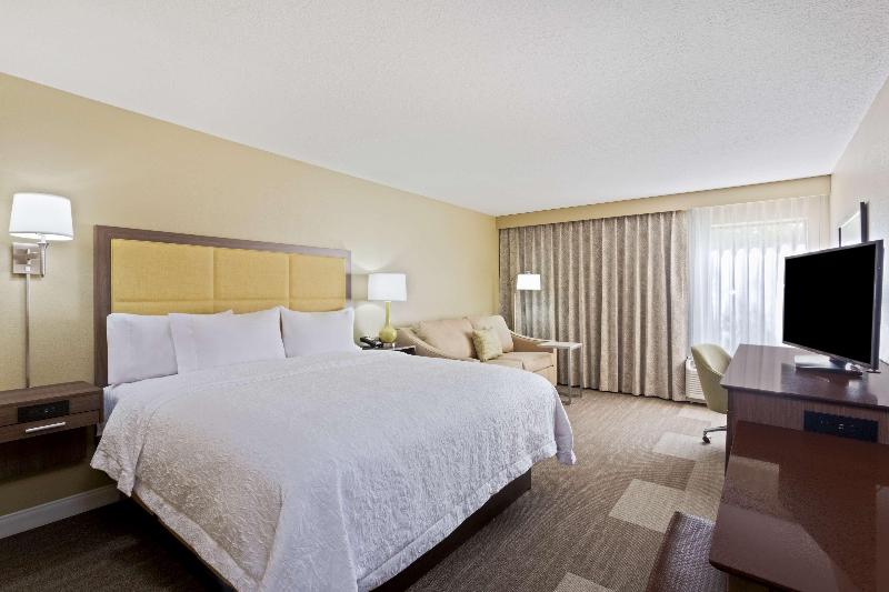 Hampton Inn Sault Ste. Marie image