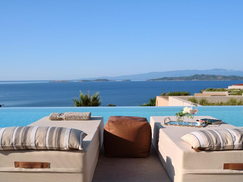 Eagles Villas