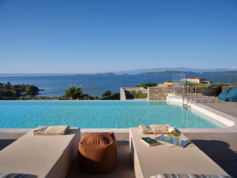 Eagles Villas