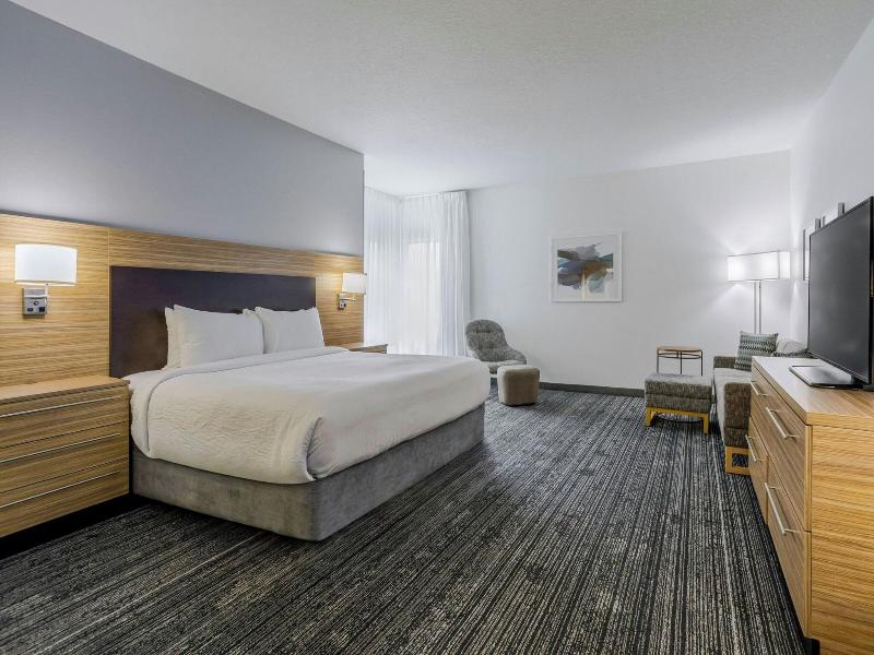 TownePlace Suites Boynton Beach image