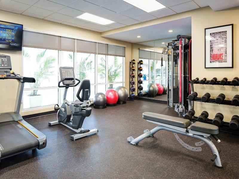 TownePlace Suites Pittsburgh Harmarville image