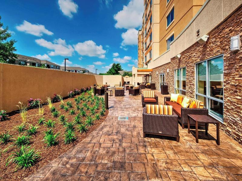 Courtyard Westbury Long Island image