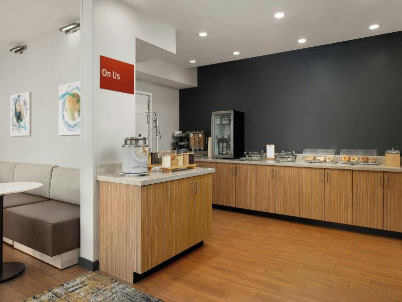 TownePlace Suites Swedesboro Logan Township image