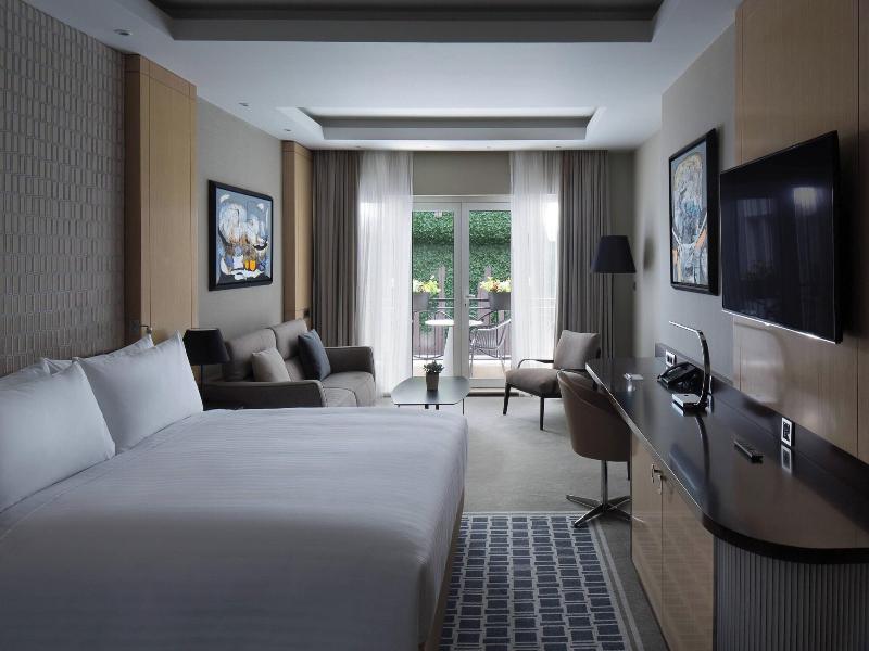 Marriott Hotel Skopje image