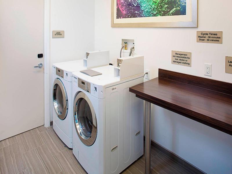SpringHill Suites Carle Place Garden City image