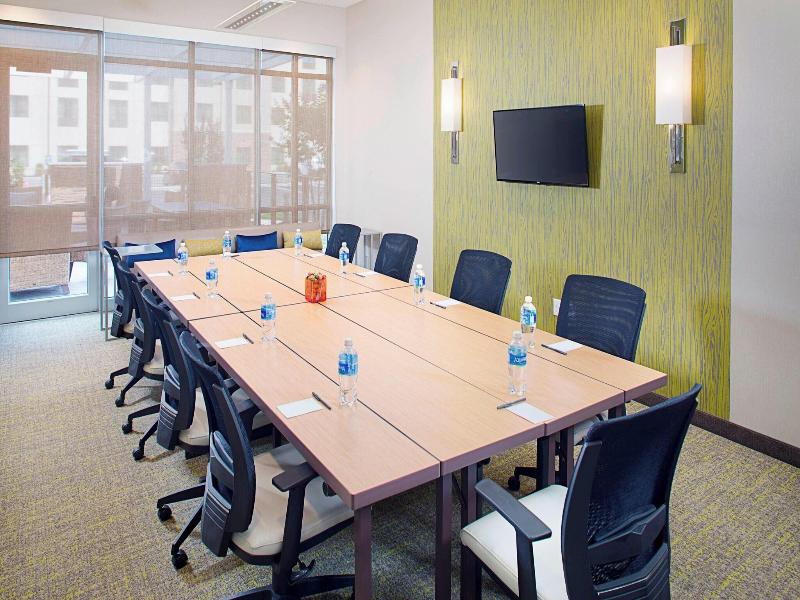 SpringHill Suites Carle Place Garden City image