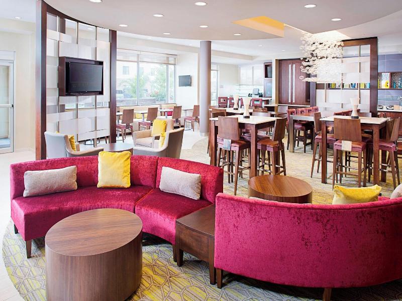 SpringHill Suites Carle Place Garden City image