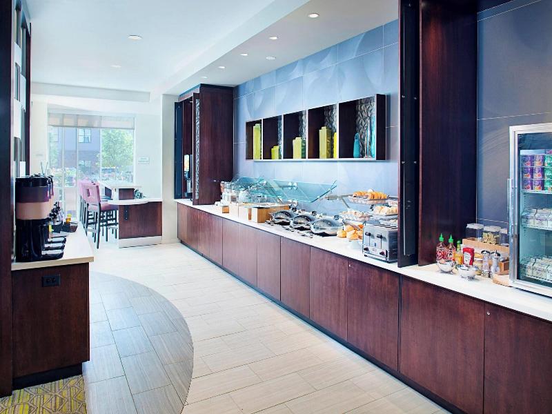 SpringHill Suites Carle Place Garden City image