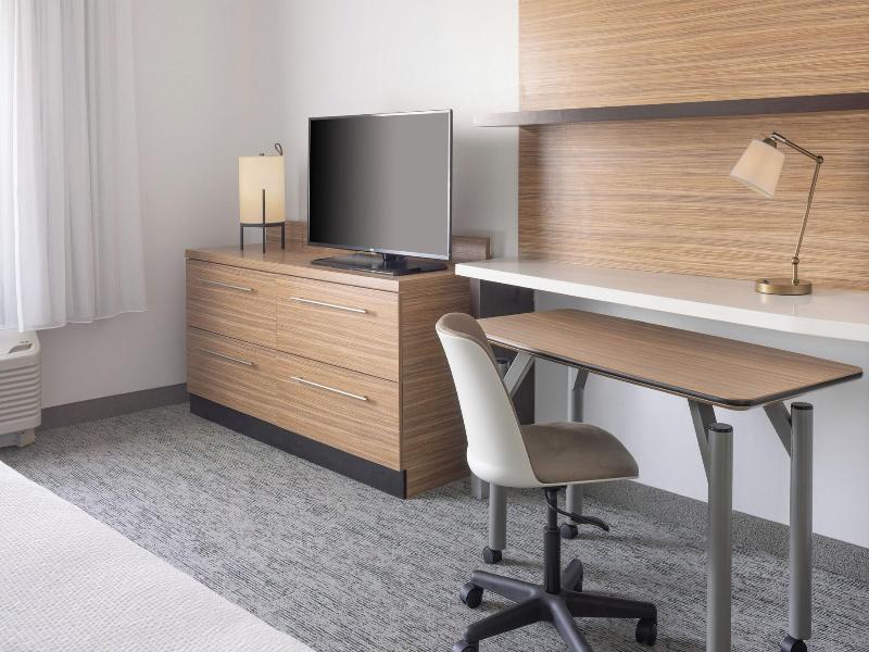 TownePlace Suites Latham Albany Airport image