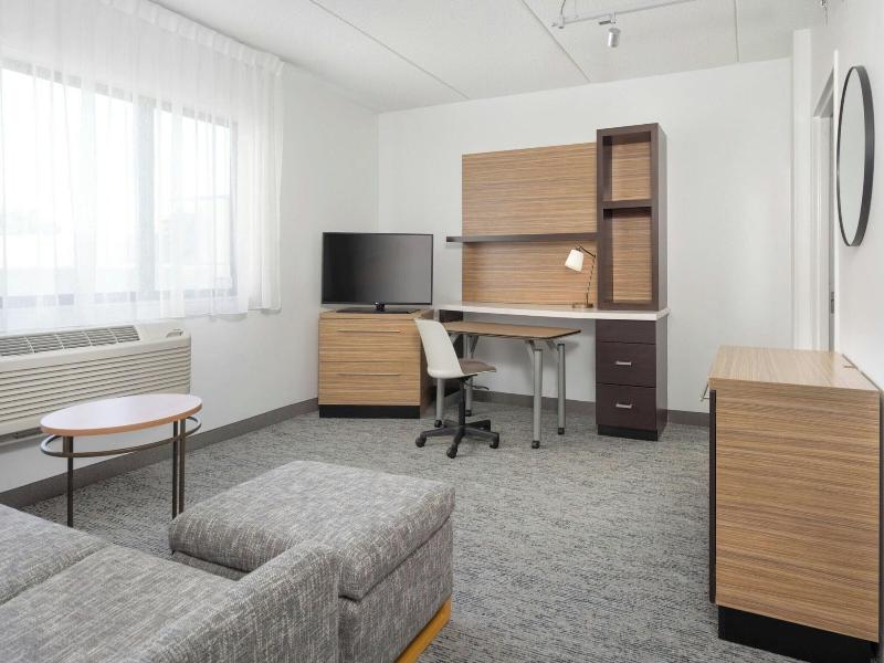 TownePlace Suites Latham Albany Airport image