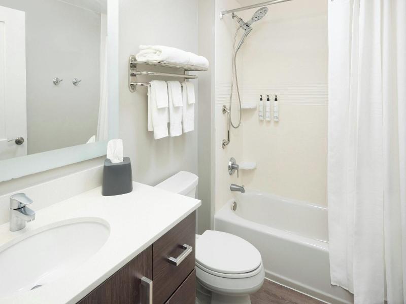 TownePlace Suites Latham Albany Airport image