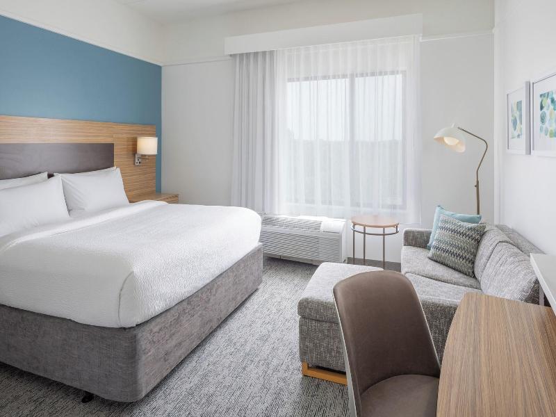 TownePlace Suites Latham Albany Airport image
