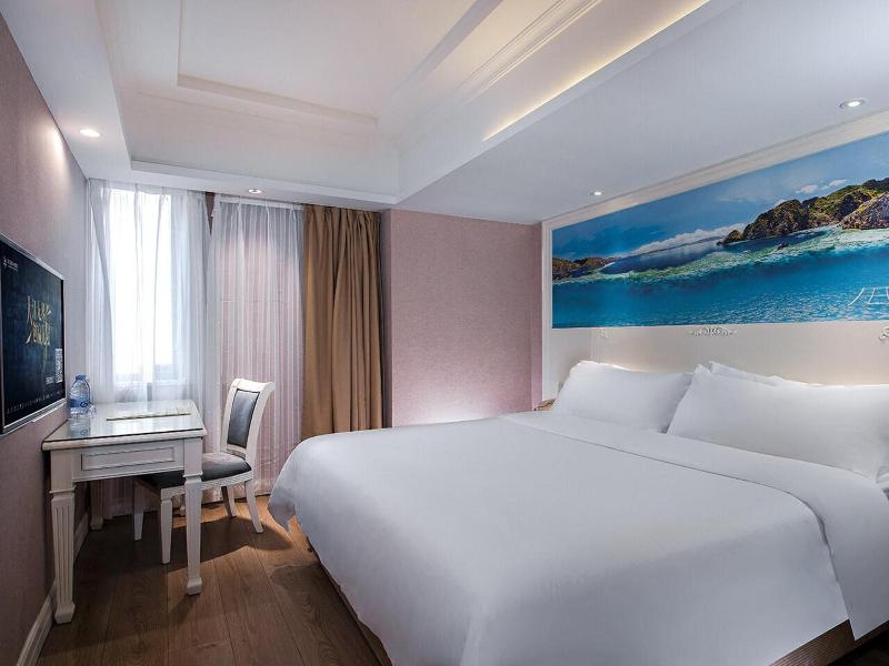 ViennaHotel Shenzhen Exibition Center image