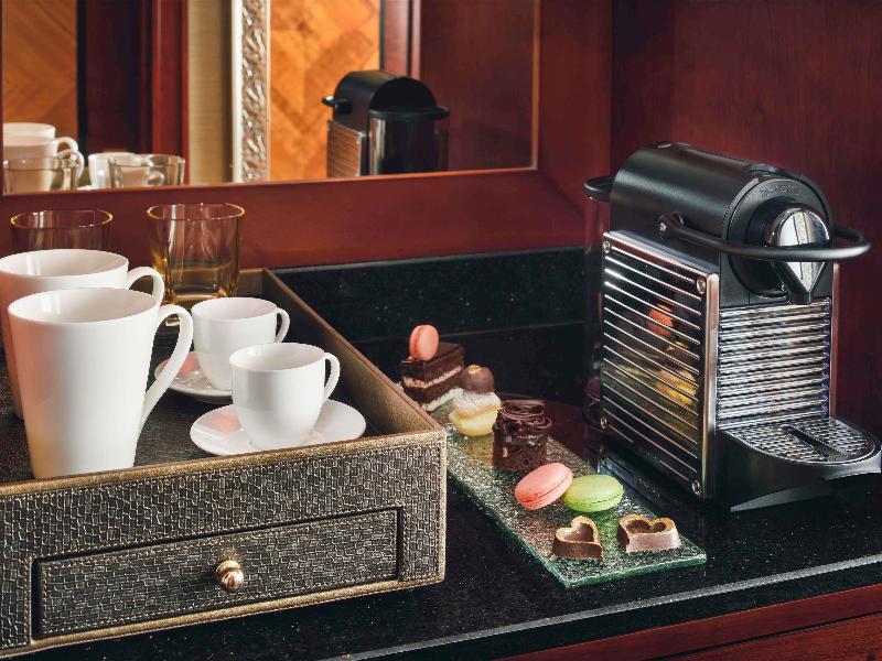 Movenpick Hotel City Star Jeddah image