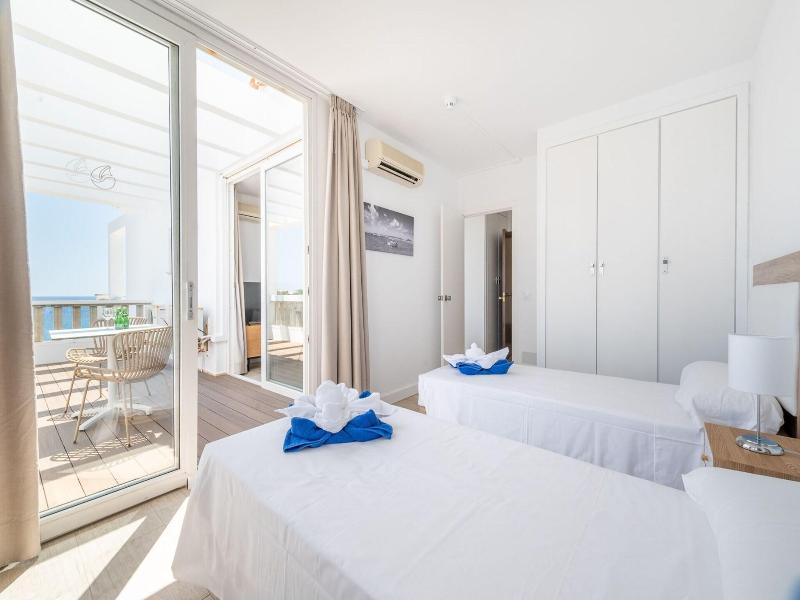 Orange Colom Seaside Apartments image