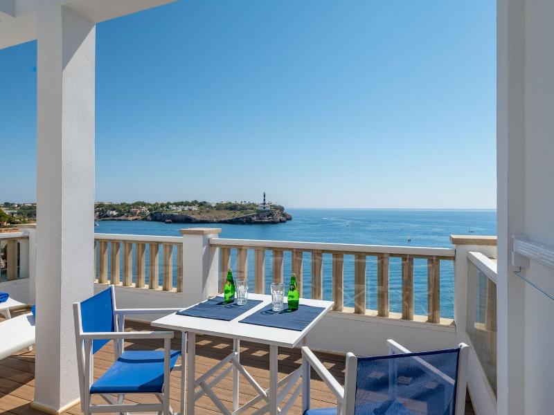 Orange Colom Seaside Apartments image