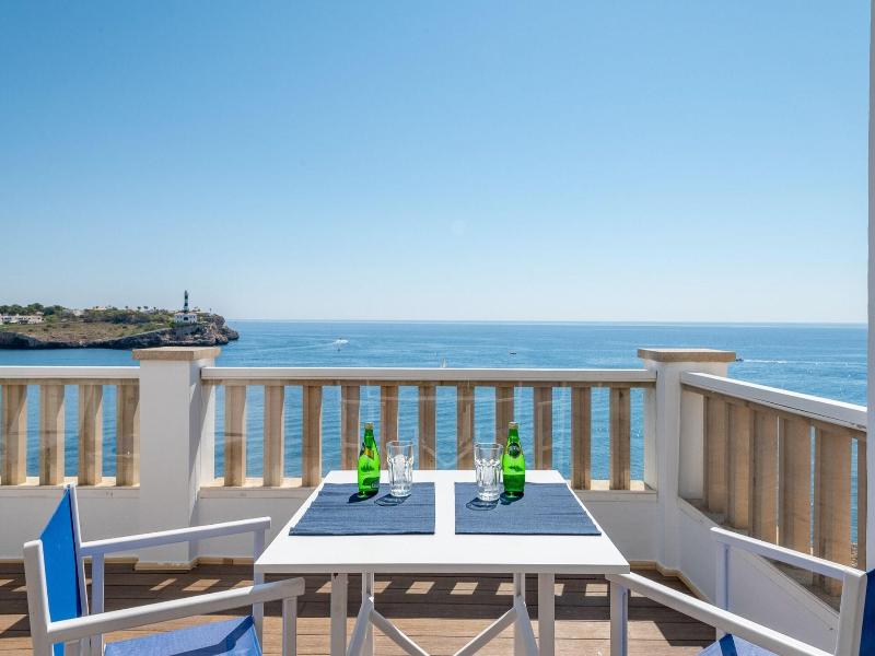 Orange Colom Seaside Apartments image