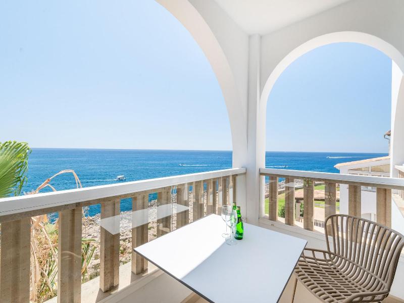 Orange Colom Seaside Apartments image