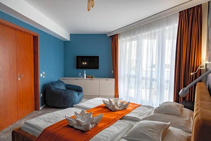 Hotel Atlantis image