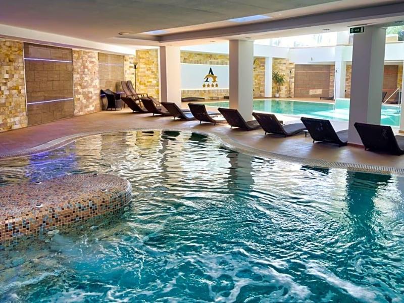 Hotel Atlantis image