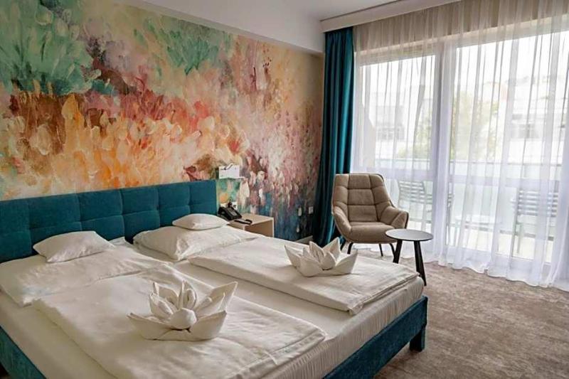 Hotel Atlantis image