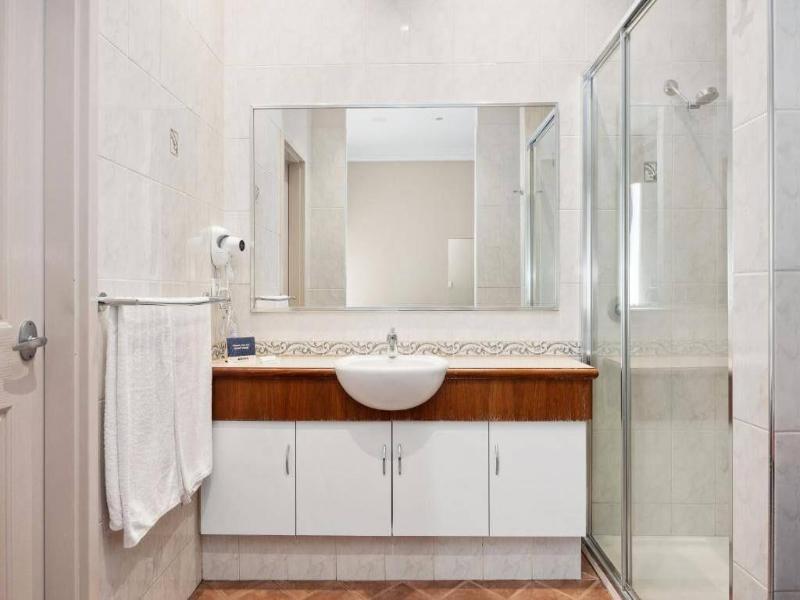 Quality Hotel Bayswater image