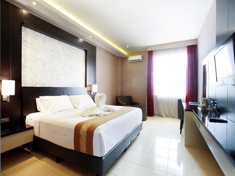 Karlita International Tegal image