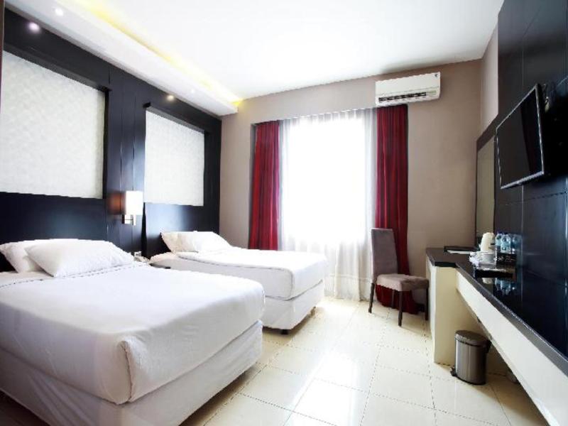 Karlita International Tegal image