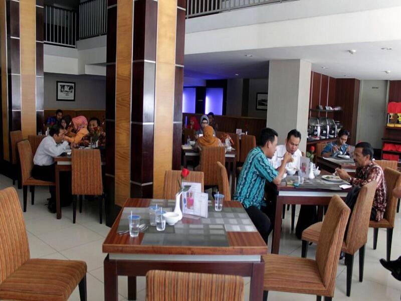 Royal Jelita Banjarmasin