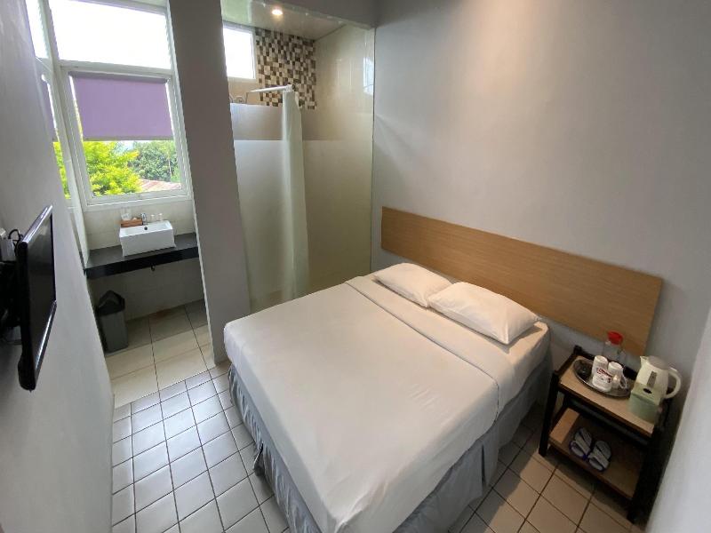 Amanda Hills Hotel image