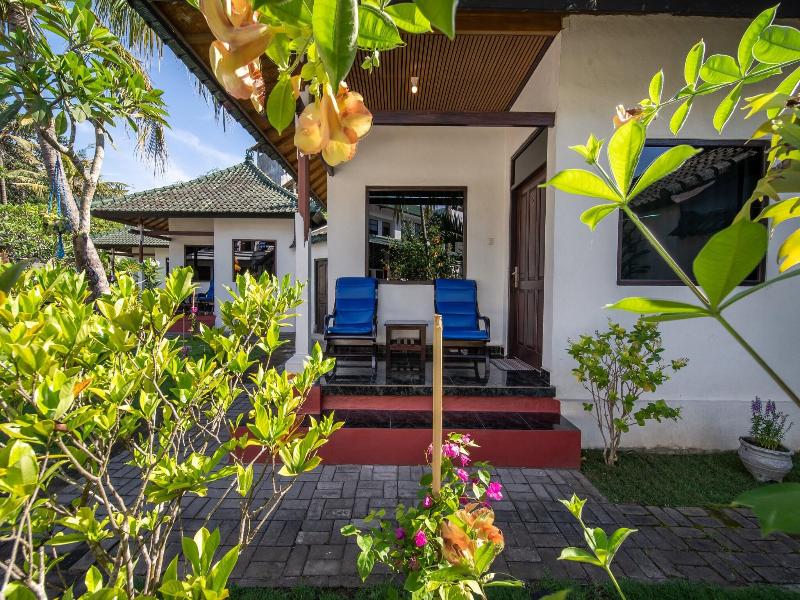Padang Bai Beach Resort image