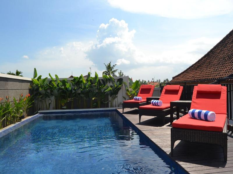 Svarna Sanur image