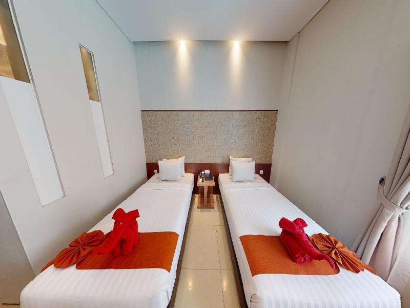 Andelir Convention Hotel image