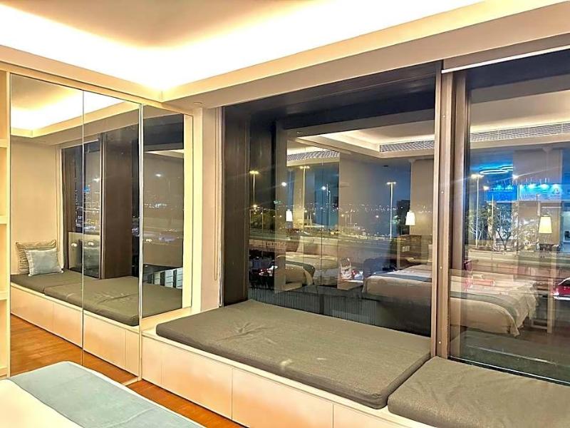 The Connaught Hong Kong image