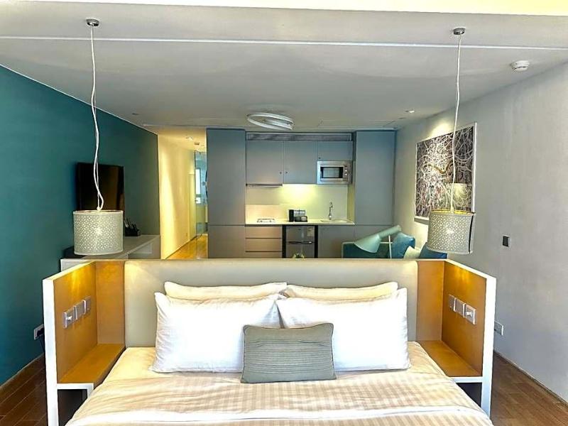 The Connaught Hong Kong image