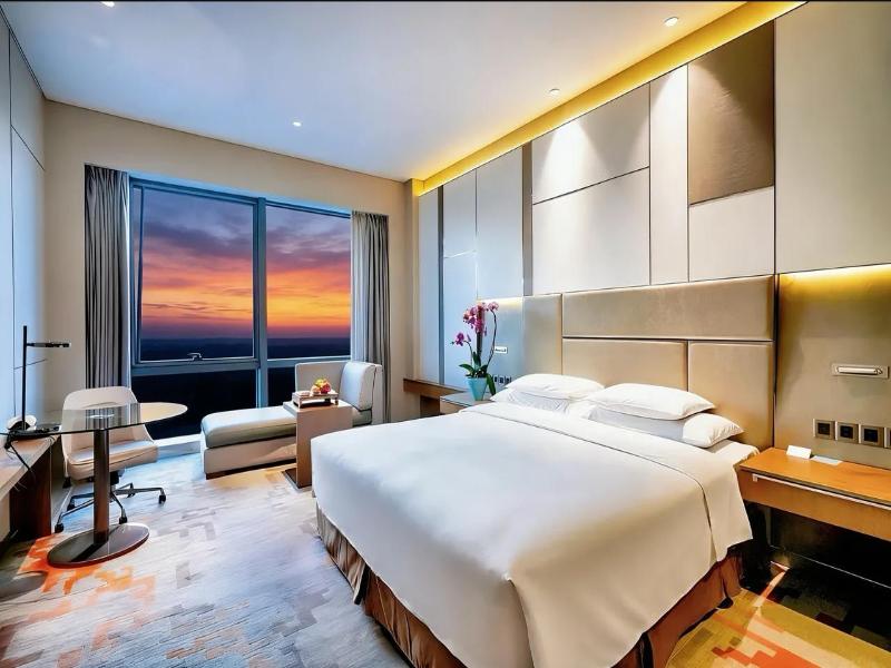 Radisson Exhibition Center Shanghai image