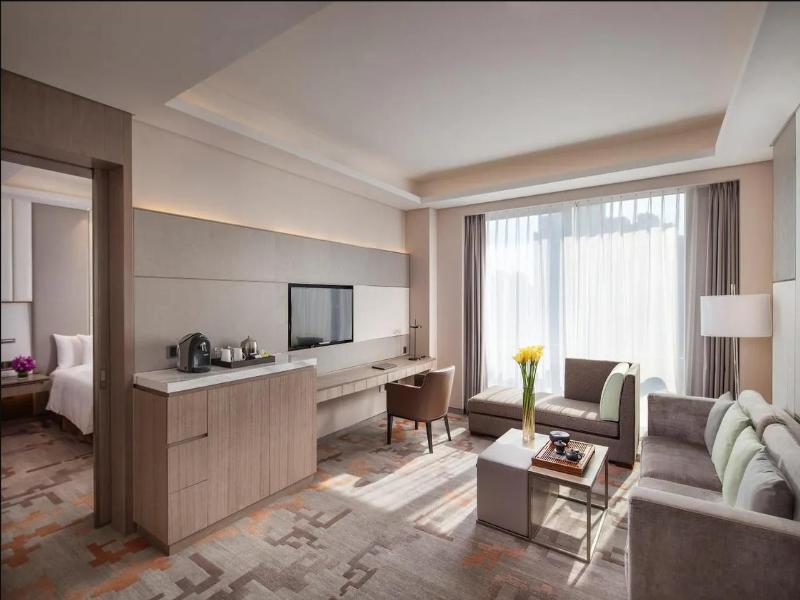 Radisson Exhibition Center Shanghai image