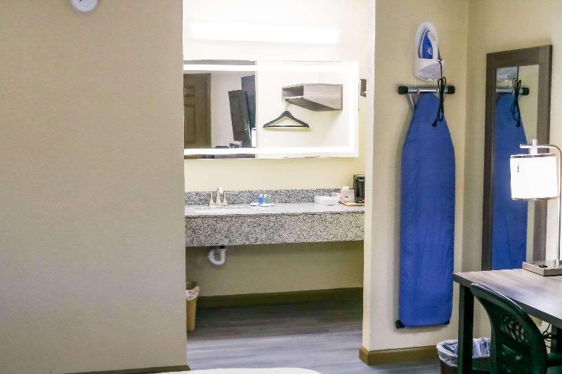Rodeway Inn Phenix City image