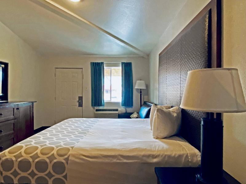 Rodeway Inn Old Town Scottsdale image