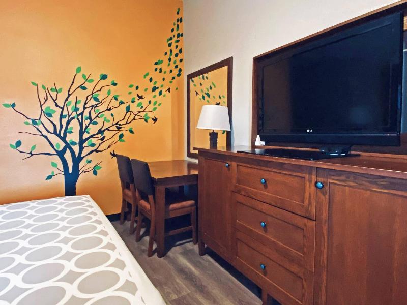 Rodeway Inn Old Town Scottsdale image