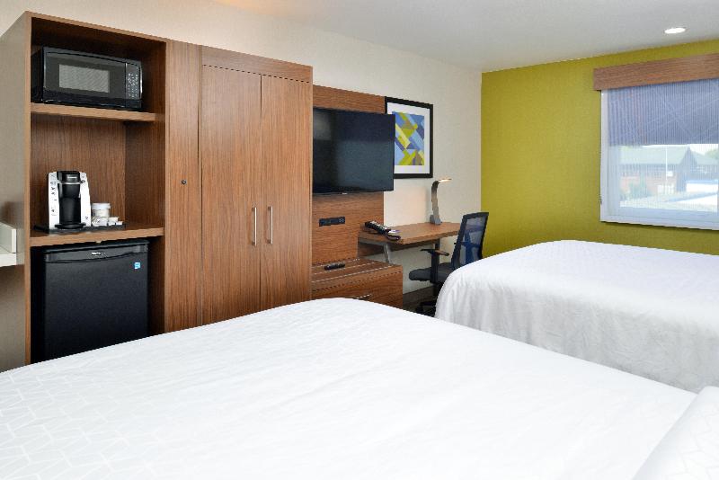 Holiday Inn Express Santa Rosa North photo 24